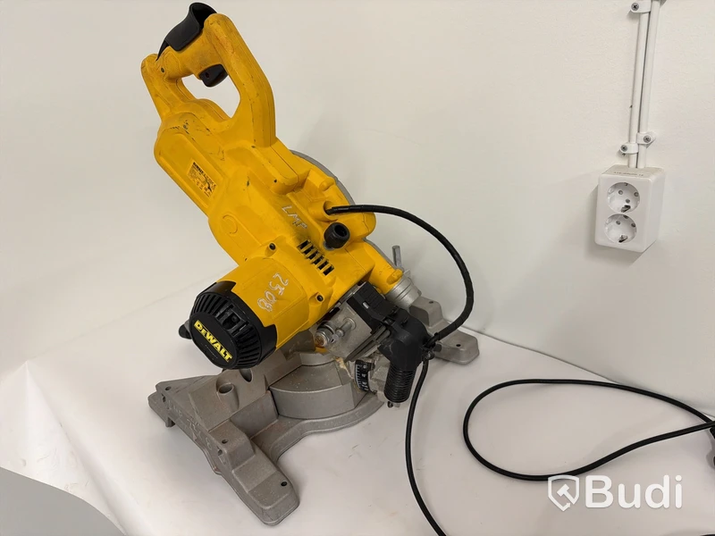 Kap- & gersåg DeWalt DWS777 XPS, 1800w, 216mm