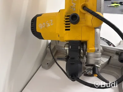 Kap- & gersåg DeWalt DWS777 XPS, 1800w, 216mm