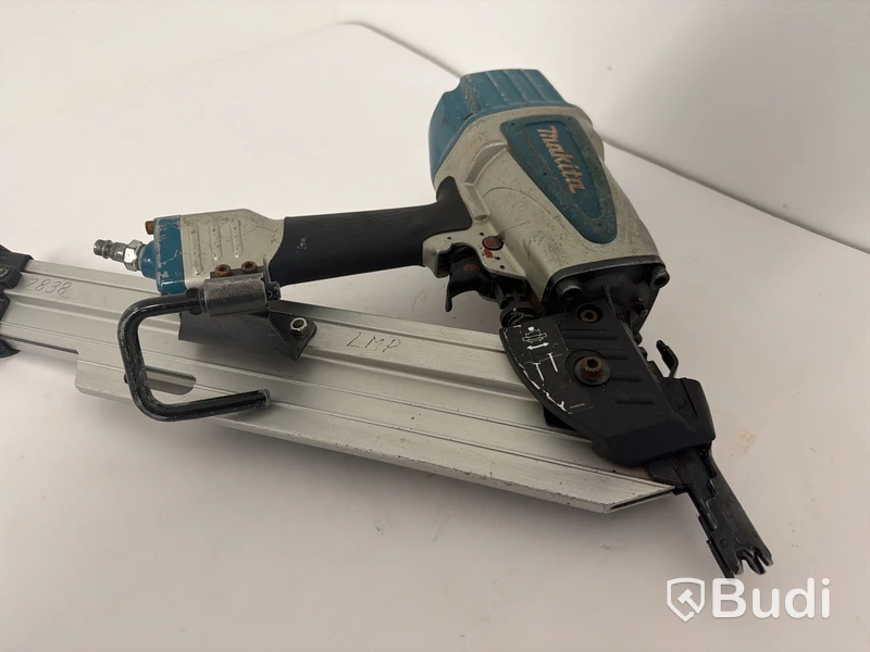 Spikpistol Makita AN943, tryckluftsdriven