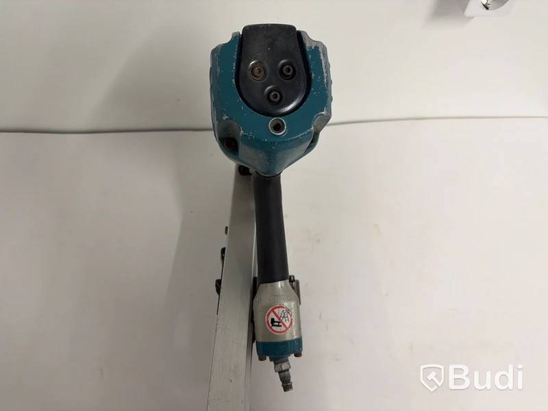 Spikpistol Makita AN943, tryckluftsdriven