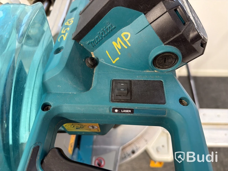 Kap- & gersåg Makita LS1019L, stativ DeWalt DE7023