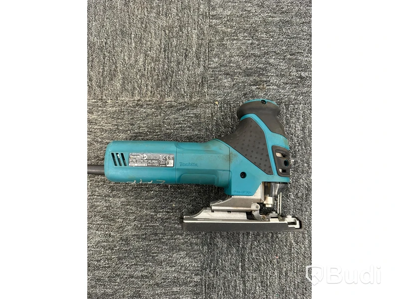 Sticksåg Makita 4351FCT