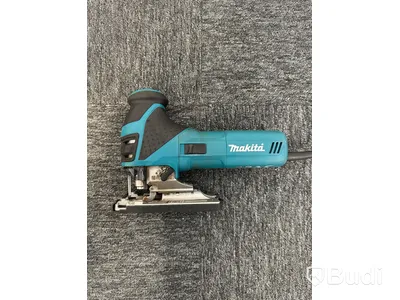 Sticksåg Makita 4351FCT