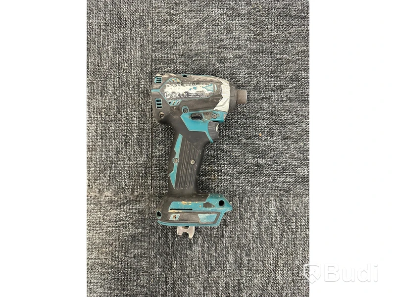 Skruvdragare Makita DDF 484 & slagskruvdragare Makita DTD 153