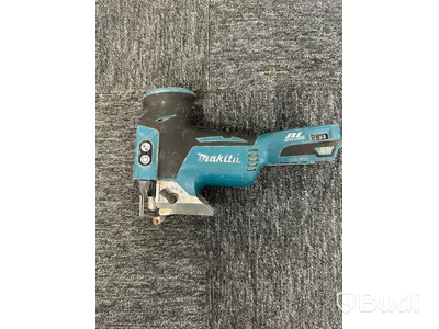 Cirkelsåg makita DHS630 & Sticksåg Makita DJV181