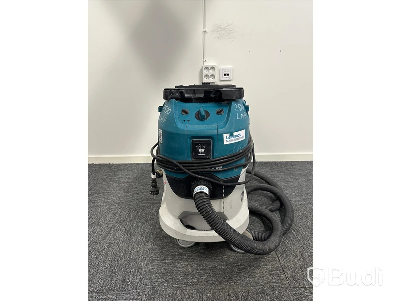 Dammsugare Makita VC4210M