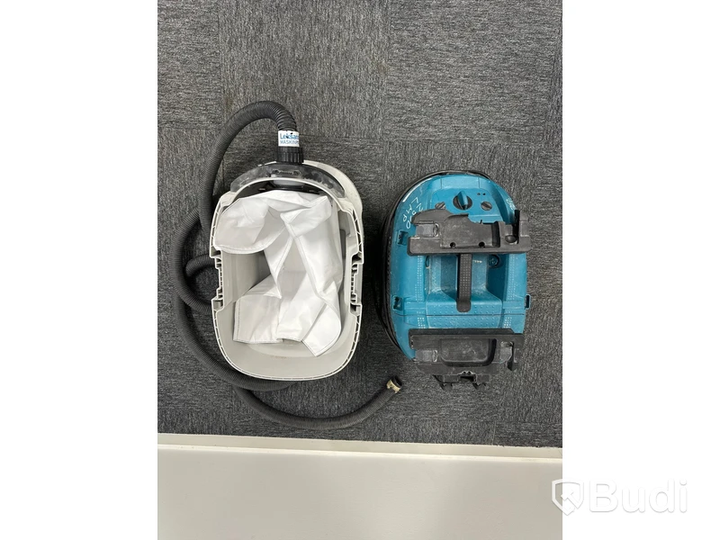 Dammsugare Makita VC4210M