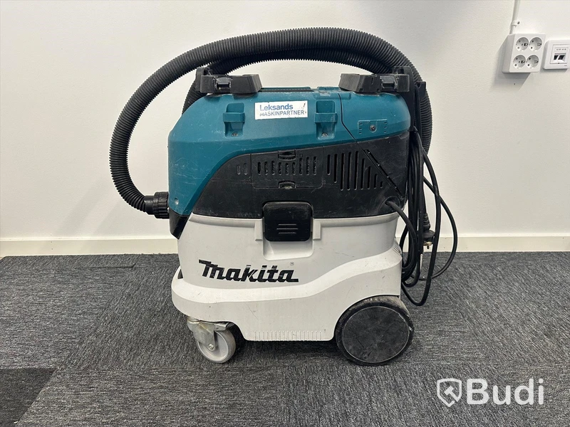 Dammsugare Makita VC4210M