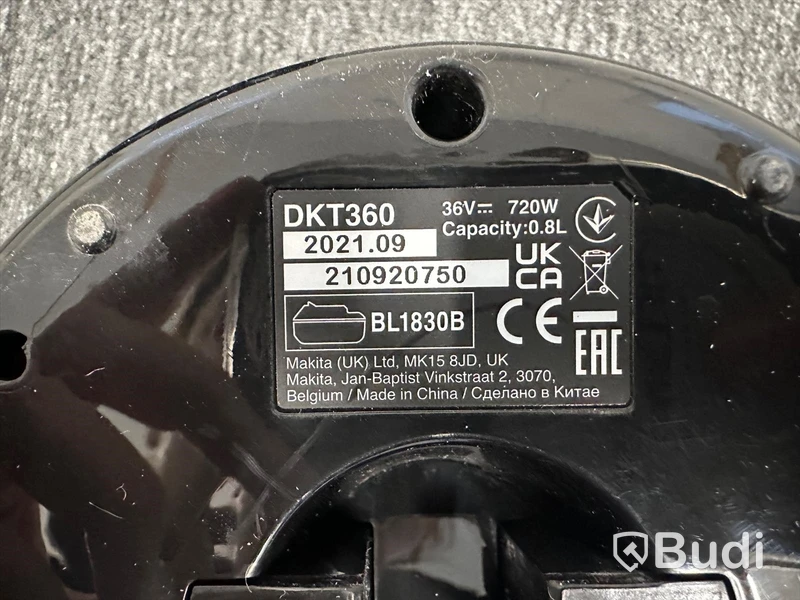 Vattenkokare från Makita DKT360, batteridriven