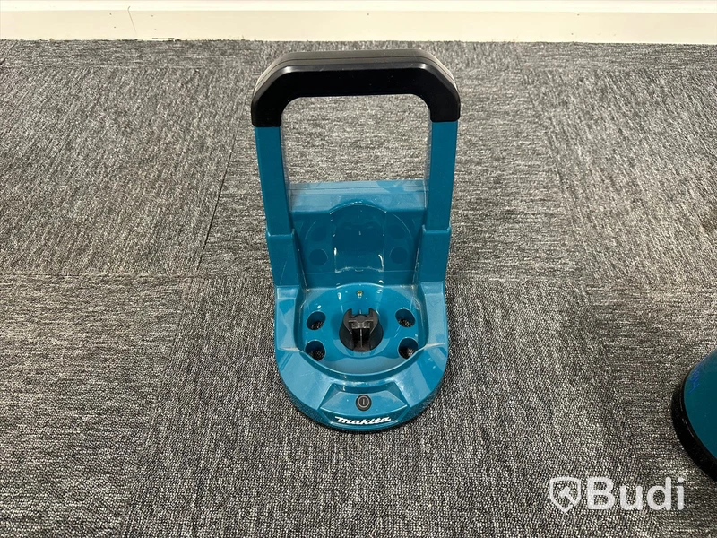 Vattenkokare från Makita DKT360, batteridriven