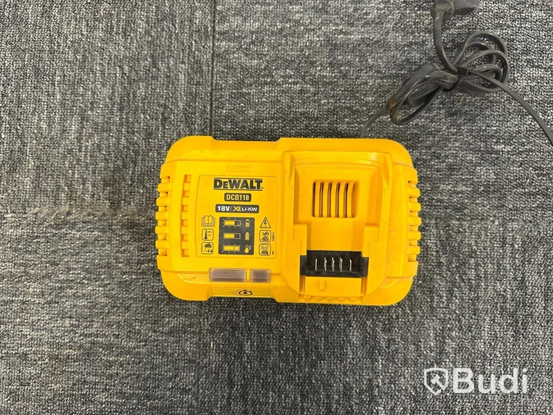 Snabbladdare DCB118 Dewalt och 2st 18/54V XR FLXVOLT batterier Dewalt