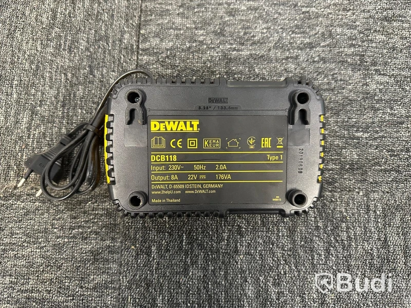 Snabbladdare DCB118 Dewalt och 2st 18/54V XR FLXVOLT batterier Dewalt