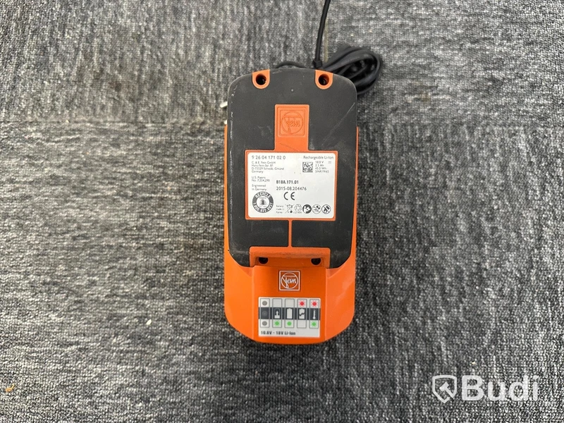 Laddare och 18V batteri Fein