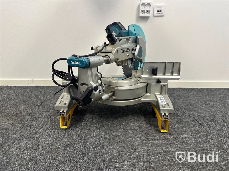 Kap- och gersåg Makita LS1016L, monteringsbyglar Dewalt DE7025-XJ och stativ Dewalt DE7023-XJ