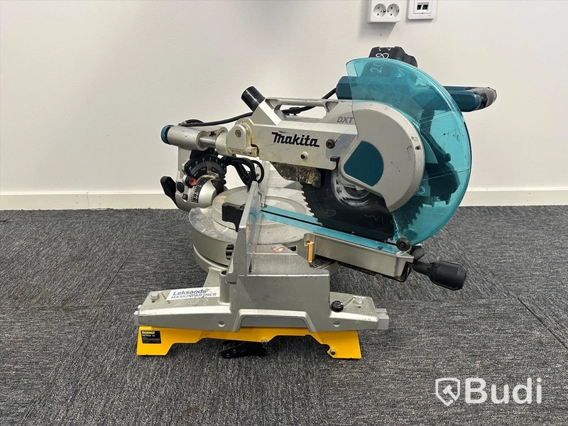 Kap- och gersåg Makita LS1016L, monteringsbyglar Dewalt DE7025-XJ och stativ Dewalt DE7023-XJ
