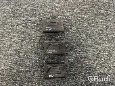 Batteriladdare Hilti C7 och 3st 7,2V Hilti batterier
