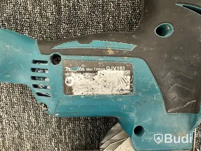 Sticksåg Makita DJV181