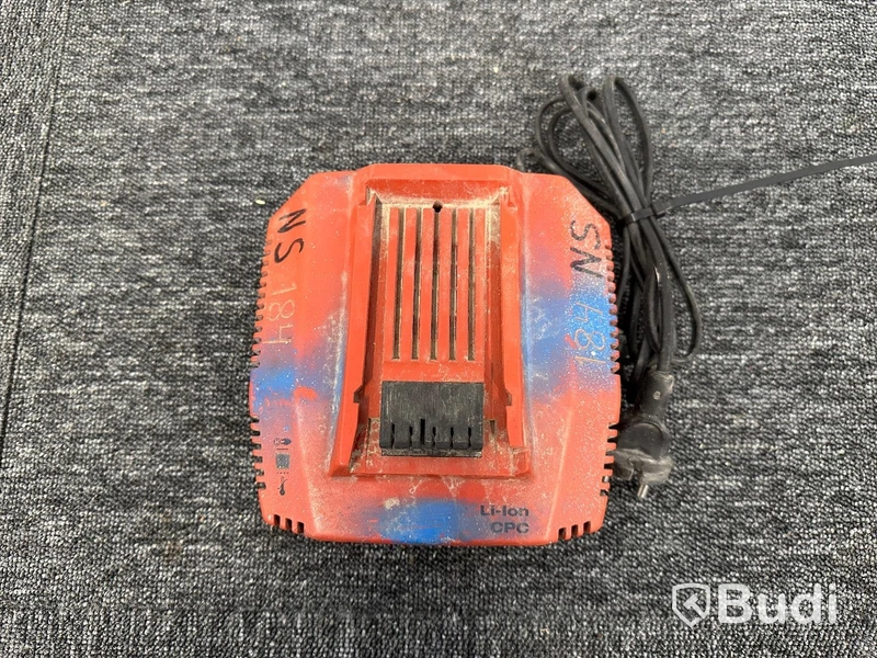 Batteriladdare Hilti C 4/36-350 och 3st 21,6V batterier Hilti B22
