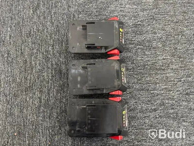 Batteriladdare Senco och 3st 18V litiumjonbatterier Senco