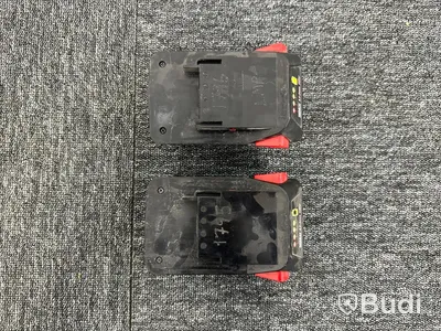 2st batteriladdare Senco och 2st 18V litiumjonbatterier Senco