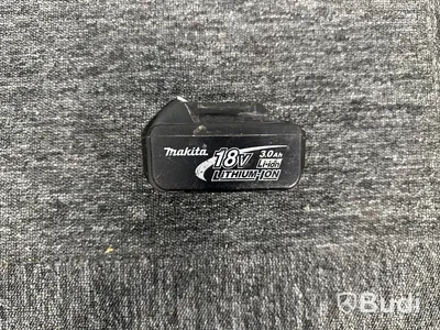Sänksåg Makita DSP600, batteriladdare Makita DC18RCT och 3st 18V litiumjonbatterier Makita BL1830