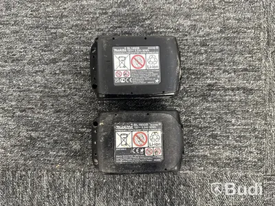Sänksåg Makita DSP600, batteriladdare Makita DC18RCT och 3st 18V litiumjonbatterier Makita BL1830