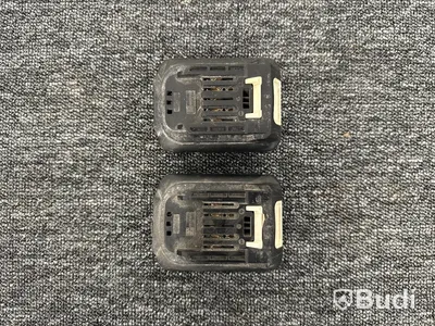 Batteriladdare Makita DC10SA och 2st 10,8V litiumjonbatterier Makita BL1020B