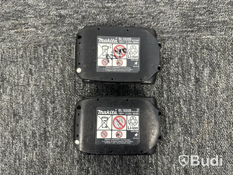 Kombihammare Makita DHR243 och slagskruvdragare Makita DTD153 med 2st 18V batterier och dubbelladdare
