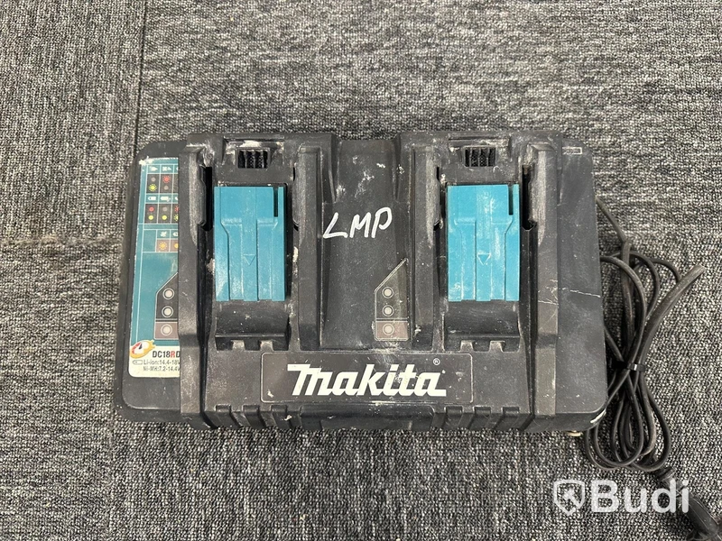 Kombihammare Makita DHR243 och slagskruvdragare Makita DTD153 med 2st 18V batterier och dubbelladdare