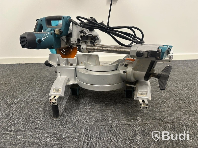Kap- och gersåg Makita LS0815FL med monteringsbyglar