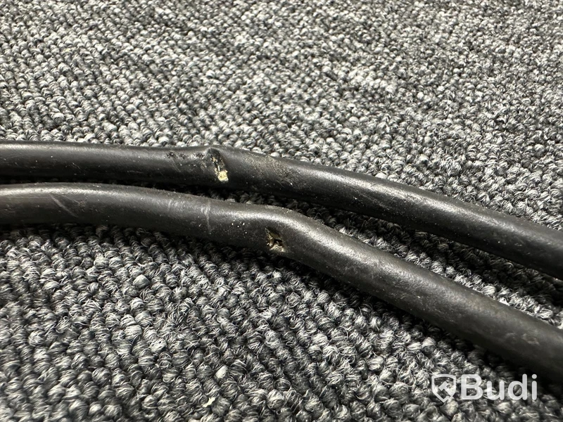 Kap- och gersåg Makita LS0815FL med monteringsbyglar