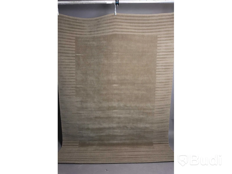Matta, Axeco modell: Handtuftad 270 x 200 cm