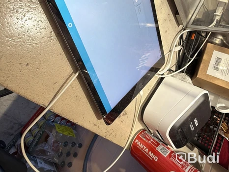 Kassasystem med iPad och etikettskrivare