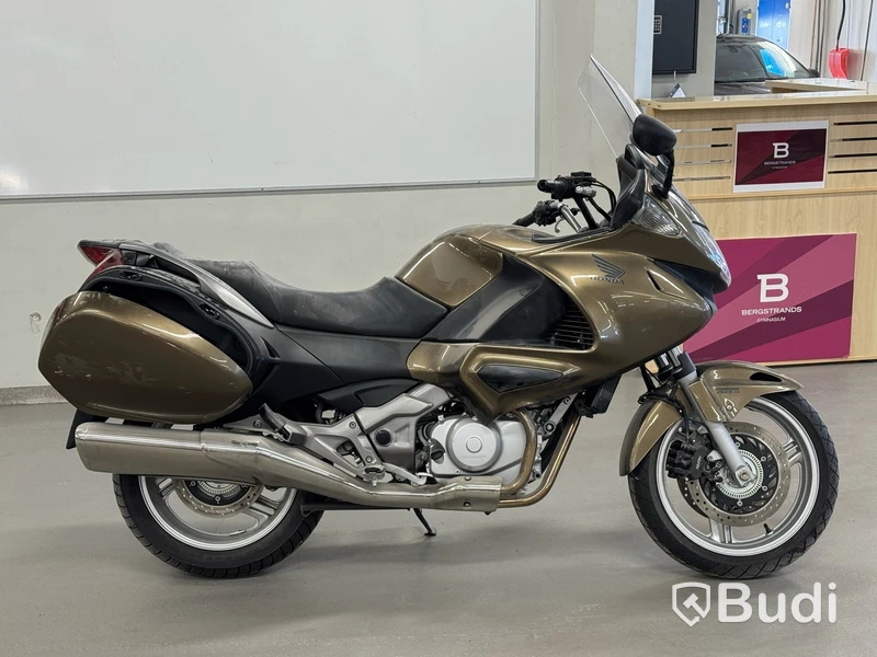 Motorcykel Honda Deauville -2006 | Reparationsobjekt