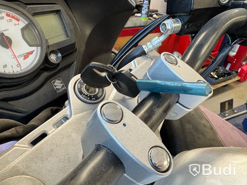 Motorcykel Suzuki GSX 650 F -2008 | Reparationsobjekt