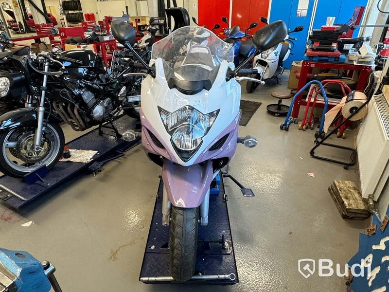 Motorcykel Suzuki GSX 650 F -2008 | Reparationsobjekt