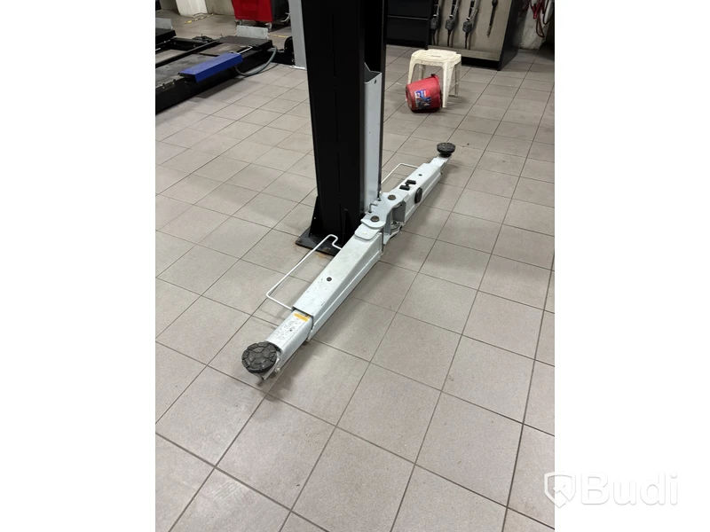 Fordonslyft / Flerpelarlyft Kiwa, med toppram, 4200 kg