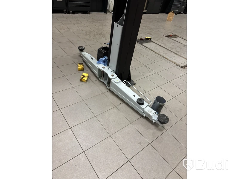Fordonslyft / Flerpelarlyft Kiwa, med toppram, 4200 kg