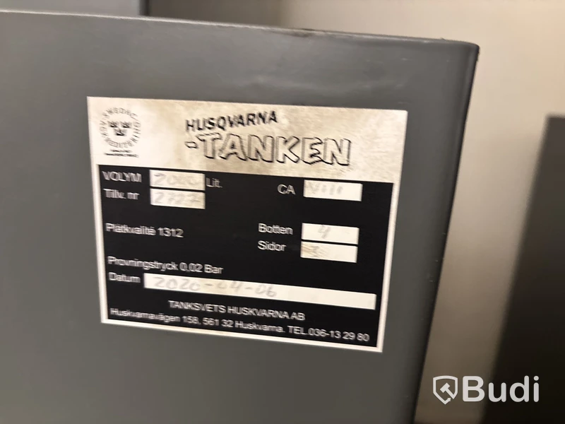 2 st. tank