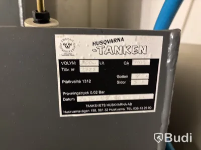 2 st. tank