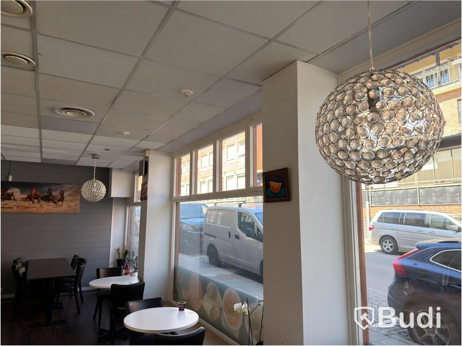 Restaurant furnishings (lot)