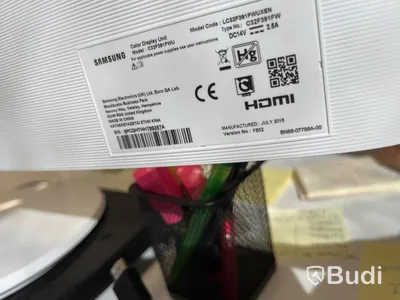 Samsung datorskärm curved 32 tum