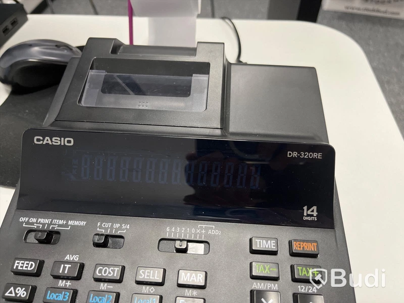 Bordskalkylator med kvittoskrivare