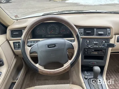 Personbil VOLVO L + S70 -1999 Lågmilare