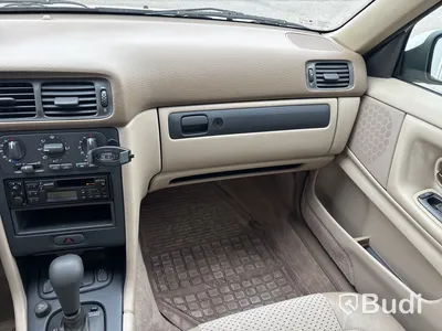 Personbil VOLVO L + S70 -1999 Lågmilare