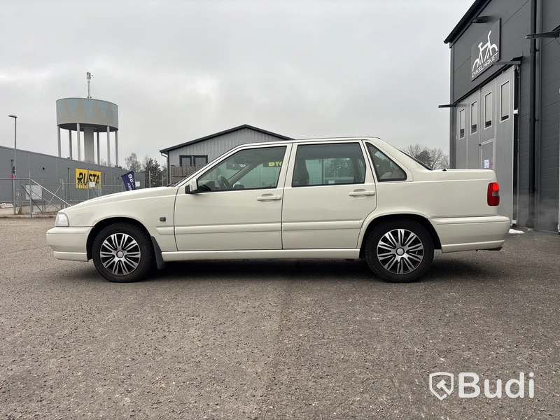 Personbil VOLVO L + S70 -1999 Lågmilare