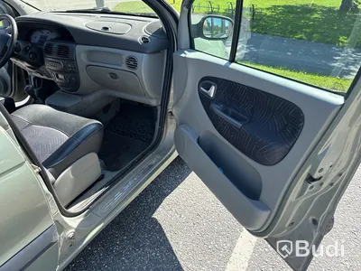 Renault Megane Scenic | 19960 mil | 2003 | Reparationsobjekt