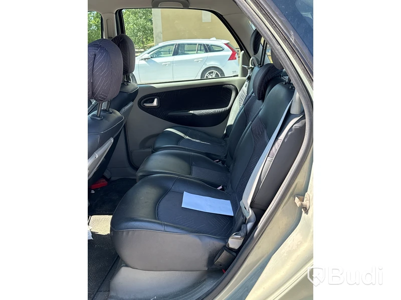 Renault Megane Scenic | 19960 mil | 2003 | Reparationsobjekt