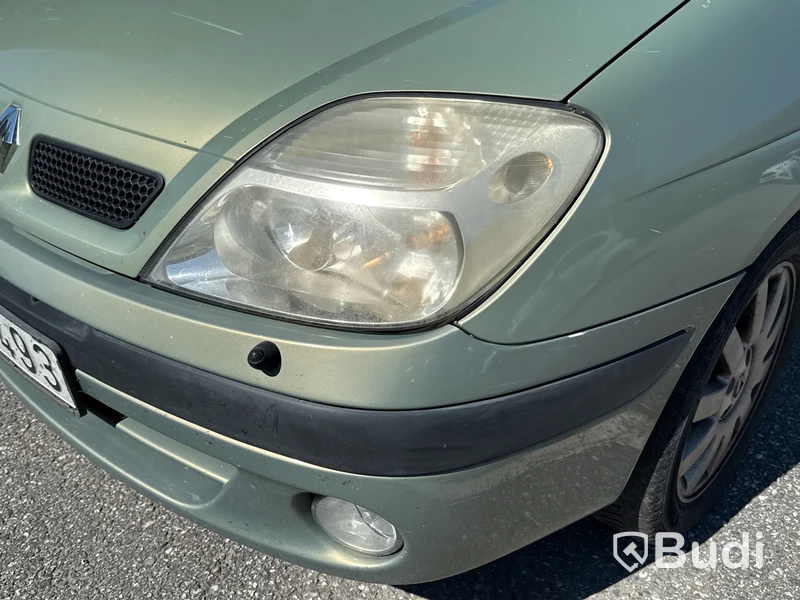 Renault Megane Scenic | 19960 mil | 2003 | Reparationsobjekt