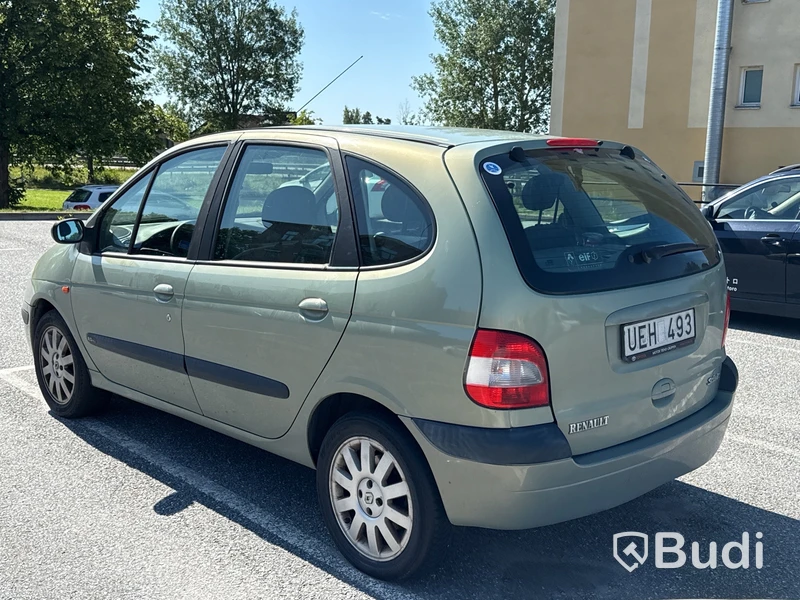Renault Megane Scenic | 19960 mil | 2003 | Reparationsobjekt